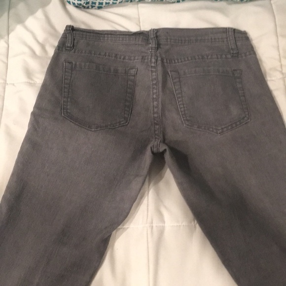 Grey skinny jeans - Picture 3 of 3